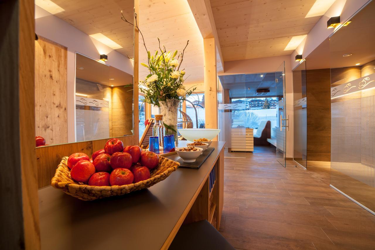 Das Hotel Eden - Das Aktiv- & Wohlfuehlhotel In Tirol Auf 1200M Hoehe Зеефелд в Тирол Екстериор снимка