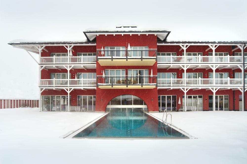 Das Hotel Eden - Das Aktiv- & Wohlfuehlhotel In Tirol Auf 1200M Hoehe Зеефелд в Тирол Екстериор снимка